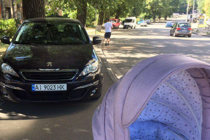 У Києві прославився черговий «герой парковки»