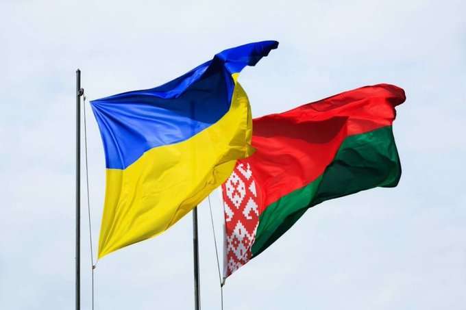 Попри революційні події, Білорусь готується до приїзду офіційної української делегації