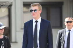 Тінь президента – син Лукашенко завжди з батьком