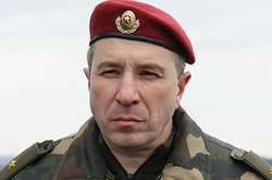 «Я не слідчий. Так, він помер. Скільки померло людей на заворушеннях в Америці?... Але ми не застосовували вогнепальної зброї, а тільки ту, яка є нелетальною» – міністр внутрішніх справ Білорусі Юрій Караєв