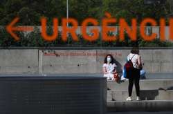 Влада Іспанії ввела заборону на паління в громадських місцях, коли немає можливості дотримуватися дистанції