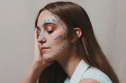 Недовольные своей внешностью в Zoom пользователи стали делать пластические операции