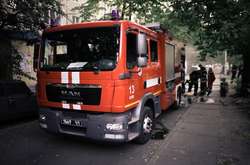 На місці працювали чотири одиниці основної та спеціальної пожежно-рятувальної техніки