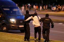 Лукашенко нагородив силовиків медалями за «чудове виконання службових обов’язків»