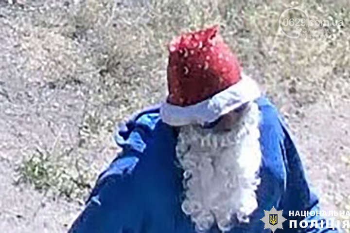 В Мариуполе весь личный состав полиции задействован на поиски Деда Мороза