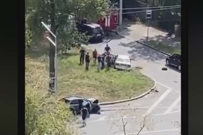 На Святошині не розминулися Daewoo та Honda: автівки сильно побиті (відео)