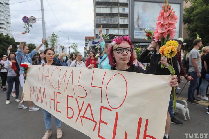 Протест видихається? Активісти у Білорусі оголосили перерву до вихідних