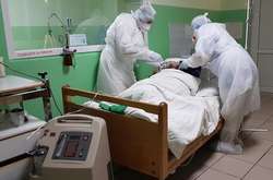 Майже 2 тисячі нових хворих за добу. В Україні новий коронавірусний антирекорд 