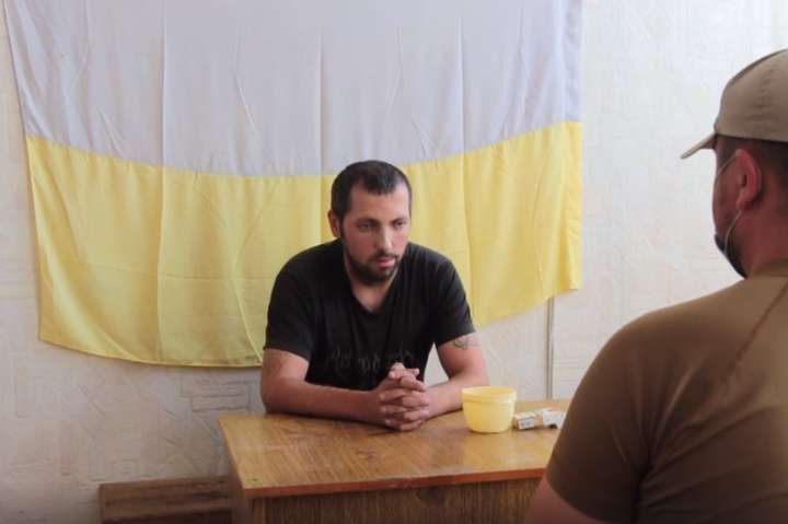 Снайпер бойовиків розповів, як російські командири тренують найманців на Донбасі 