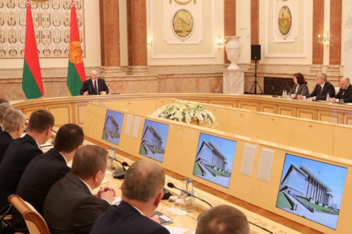 Лукашенко призначив уряд Білорусі