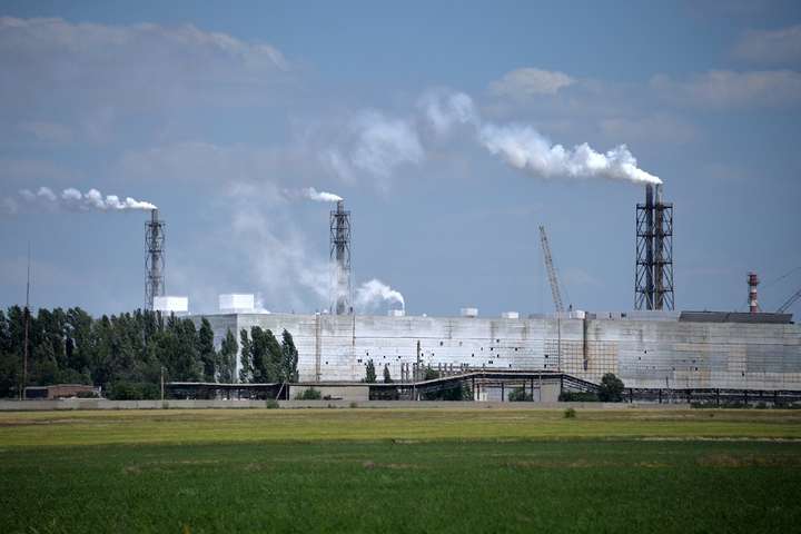 На заводі партнера Фірташа в окупованому Криму стався викид газу