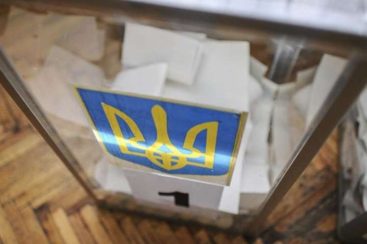 Соціологи назвали трійку лідерів на виборах у Києві: Кличко, Верещук, Кучеренко