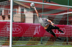 Три відбитті пенальті допомогли «Зальцбургу» вийти у півфінал Юнацької ліги УЄФА