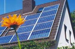 Власники сонячних електростанцій у Києві заробили в липні 1,7 млн грн