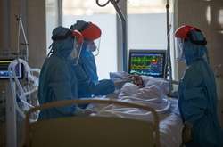 Одним з найнебезпечніших тромбозів, спричинених Covid-19, є мезентеріальний, коли тромбується судина, яка кровопостачає тонку кишку і товсту