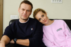 Російські лікарі погодилися відправити Навального до Німеччини