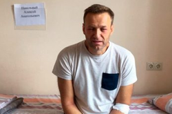 Російські лікарі погодилися відправити Навального до Німеччини