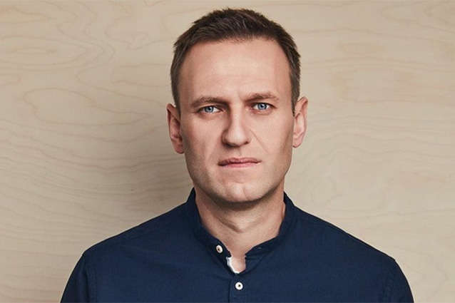 В аналізах Навального російські медики знайшли лише «алкоголь і кофеїн»