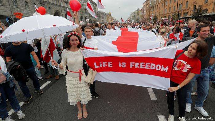 Марш новой Беларуси: как прошла самая массовая акция за всю историю страны