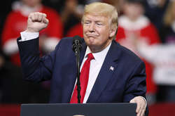 Під час конвенції очікуються виступи самого Трампа, його дружини Меланії, а також інших членів сім'ї Трампа і віце-президента США Майка Пенса