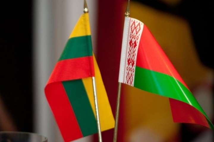 Литва звинуватила Білорусь у порушенні повітряного простору