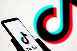 Додаток TikTok має бути продано американській компанії до 15 вересня