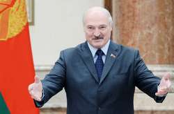 Олександр Лукашенко привітав Зеленського з Днем Незалежності України