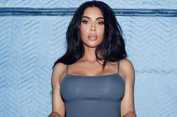 Фанаты высмеяли Ким Кардашьян за фото в трусиках 
