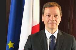 Старший советник президента Эммануэль Бонн