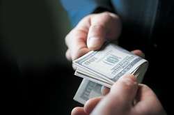 Начальника територіального відділу поліції було викрито після одержання чергового траншу неправомірної вигоди 