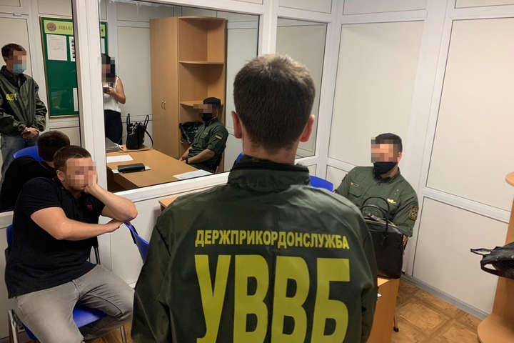 У «Борисполі» українець пропонував прикордоннику хабара за пропуск іноземця