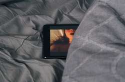 Стало известно, как порно влияет на отношения