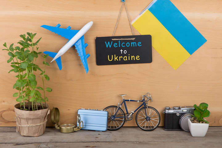 Україна може пом'якшити правила в'їзду для іноземців