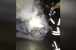 Нардепу Гео Леросу підпалили авто: відео