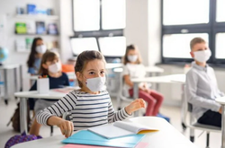 Фахівець рекомендує закривати класи на карантин