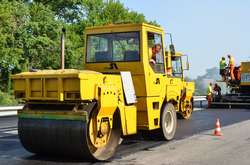 35 мільярдів грн спрямували на так зване велике будівництво доріг