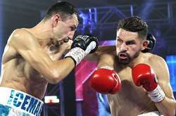 Український боксер Постол провів неймовірний чемпіонський бій з Раміреcом (відео)