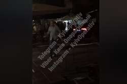 Автомобіль на швидкості в'їхав у літній майданчик кафе