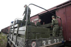 Росія протягом тижня перекинула на Донбас шість вагонів з боєприпасами