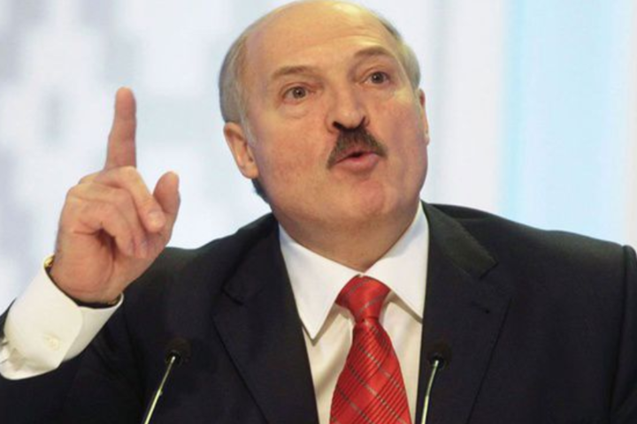 Лукашенко погрожує країнам Балтії «економічними рішеннями» 