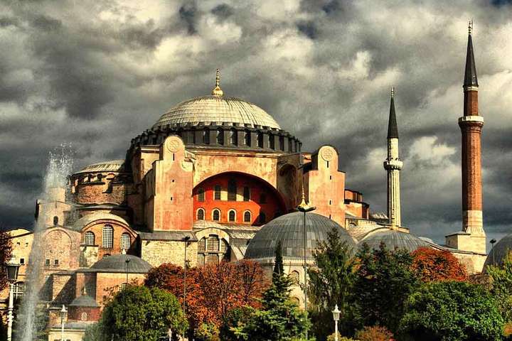 У Туреччині затримали командира ІДІЛ, який планував теракт у Святій Софії