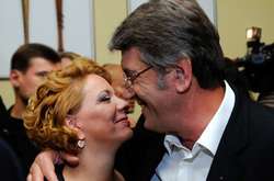 Виктор Ющенко объяснился в любви жене