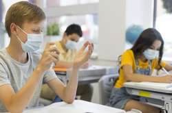 Навчальний рік стартував у складних епідемічних умовах