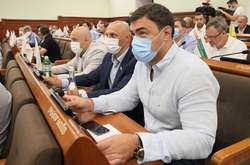 Засідання Київради відбувається із дотриманням протиепідемічних заходів