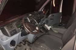 Под Мелитополем расстреляли грузовой микроавтобус (фото,видео)