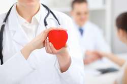 Щороку в Україні близько 1500 немовлят мають критичну ваду серця і потребують невідкладного хірургічного втручання