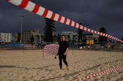 Уряд Австралії продовжив дію заборони на виїзд для своїх громадян