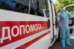 Новий антирекорд: за добу на коронавірус захворіли 2723 українці