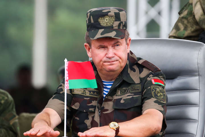 Міністр оборони Білорусі звинуватив Україну у спробі перевороту