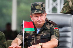 Міністр оборони Білорусі звинуватив Україну у спробі перевороту